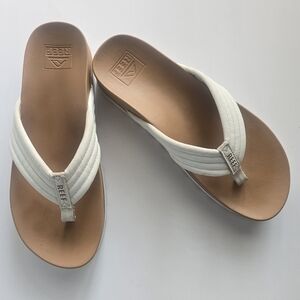 REEF Women's White and Tan Sandals, Cushion Shea Hi , Size 7